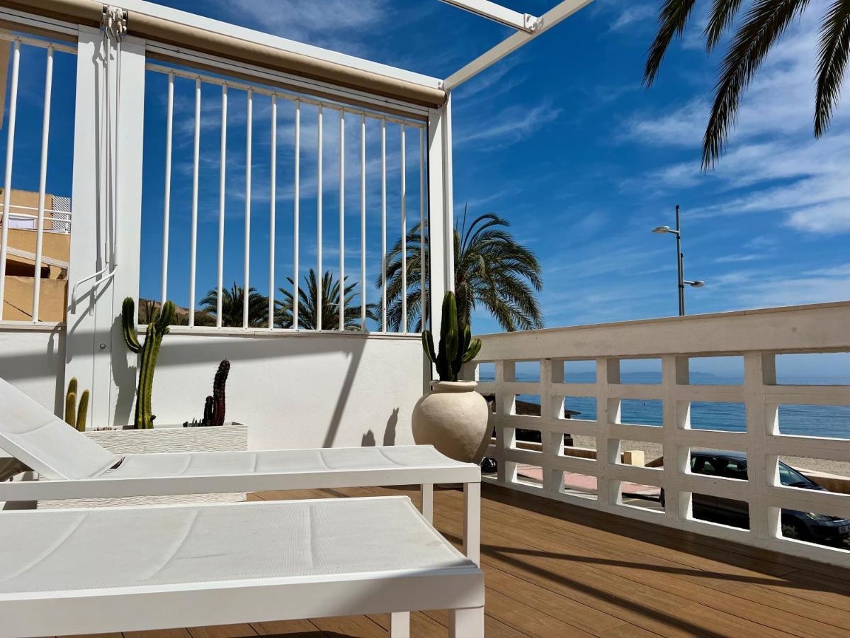 Apartment Paseo Aguadulce  Exterior photo