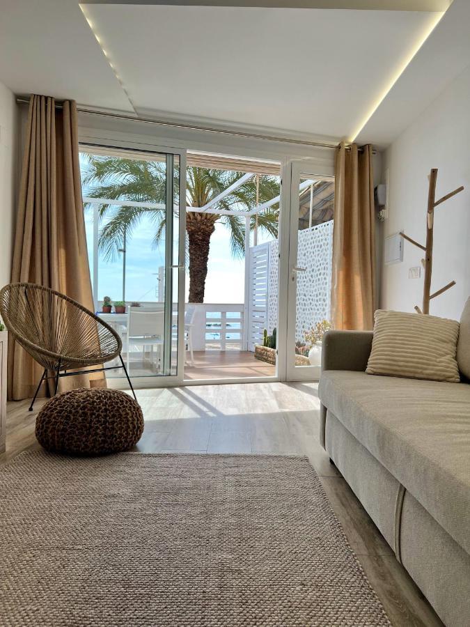 Apartment Paseo Aguadulce  Exterior photo